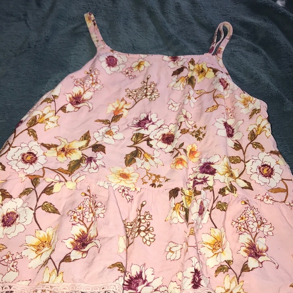 a girls tank top - Picture 2 of 2